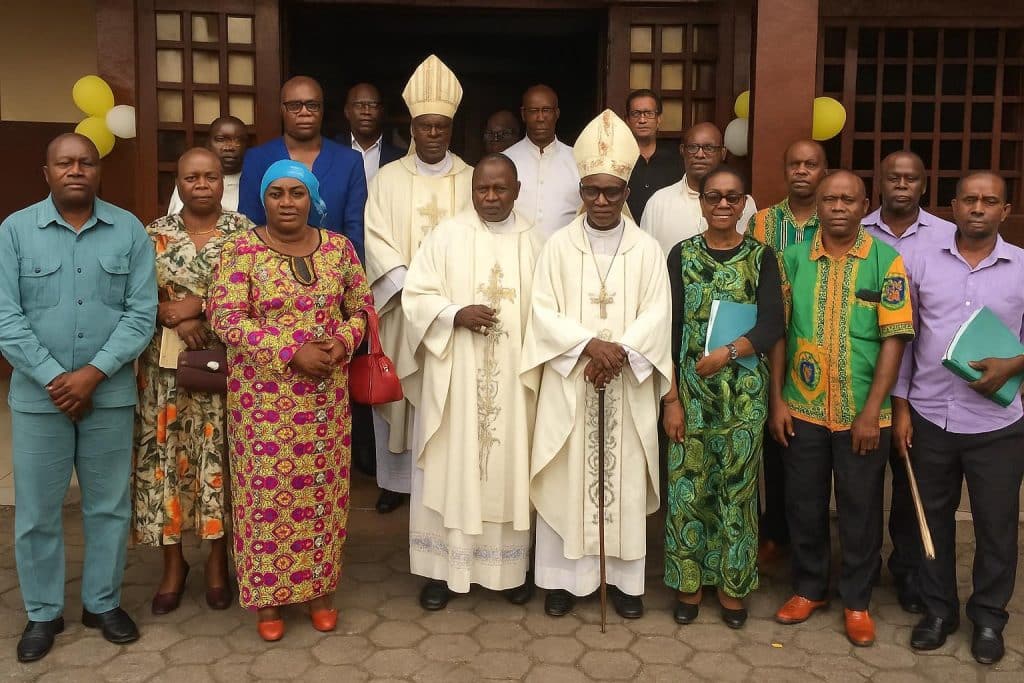 Talangaï : l’émouvante double messe de Mgr Ibombo